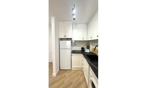 Sale - Apartment Flat -
Torrevieja - Centro