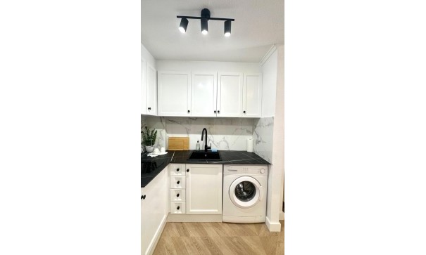 Sale - Apartment Flat -
Torrevieja - Centro