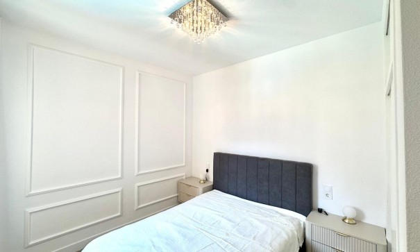 Sale - Apartment Flat -
Torrevieja - Centro