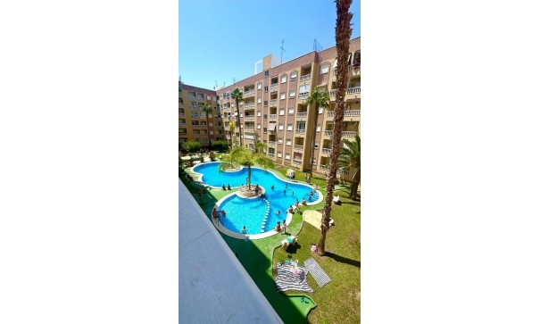 Sale - Apartment Flat -
Torrevieja - Centro
