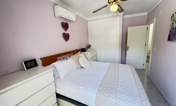 Återförsäljning - Fristående villa -
Villamartín