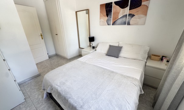 Återförsäljning - Fristående villa -
Villamartín