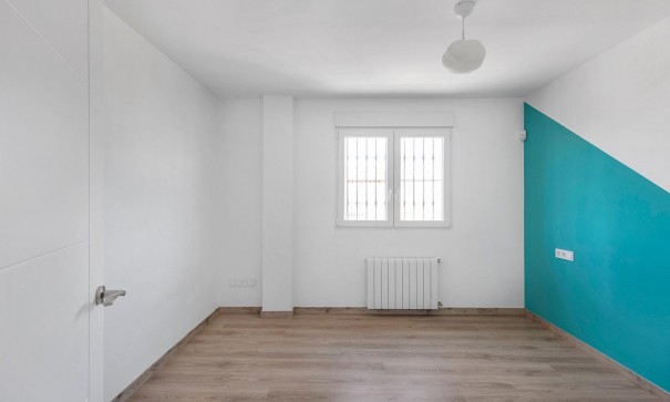 Återförsäljning - Fristående villa -
Torrevieja - Aguas Nuevas