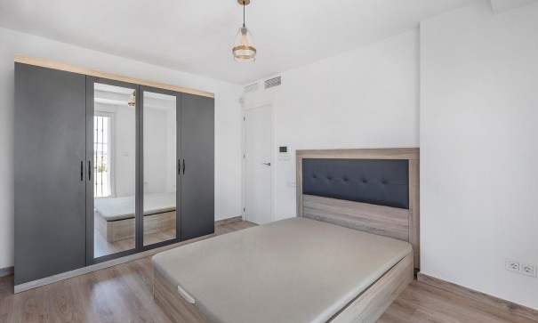 Återförsäljning - Fristående villa -
Torrevieja - Aguas Nuevas