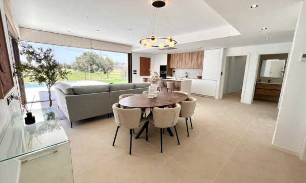 Återförsäljning - Fristående villa -
Los Alcazares