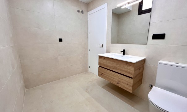 Återförsäljning - Fristående villa -
Los Alcazares