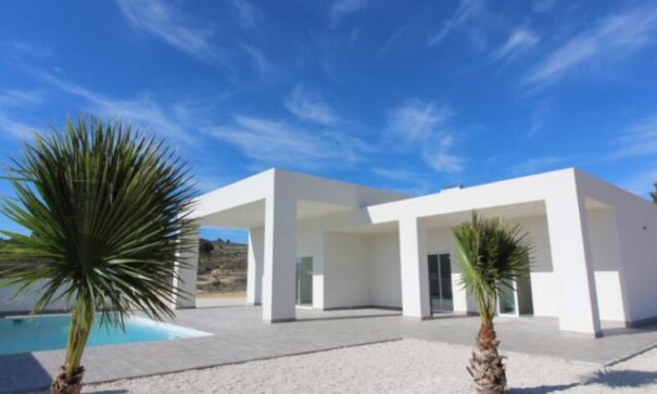 Återförsäljning - Fristående villa -
Pinoso