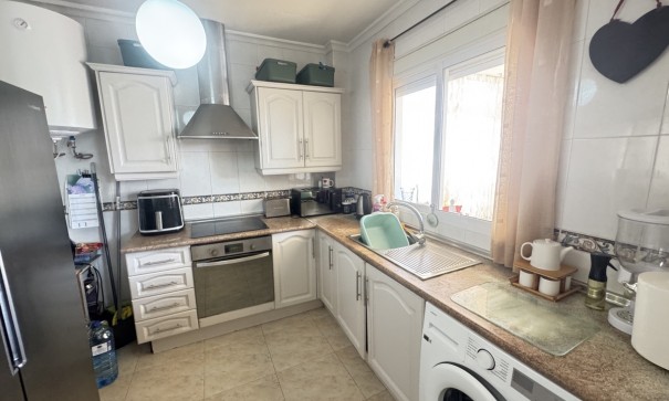 Resale - Freistehende Villa -
Villamartín