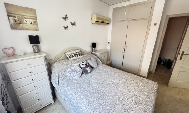 Resale - Freistehende Villa -
Villamartín