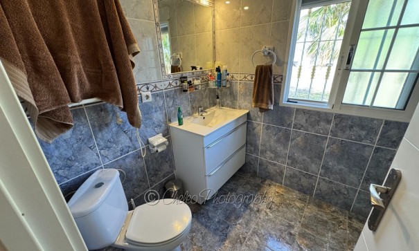 Resale - Freistehende Villa -
Catral - CatralAlicanteValenciaSpain