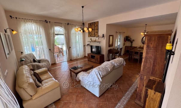 Resale - Freistehende Villa -
Catral - CatralAlicanteValenciaSpain