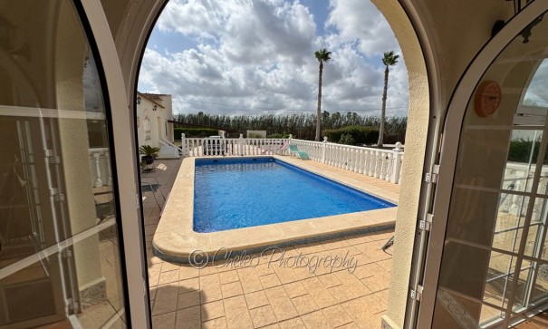 Resale - Freistehende Villa -
Catral - CatralAlicanteValenciaSpain