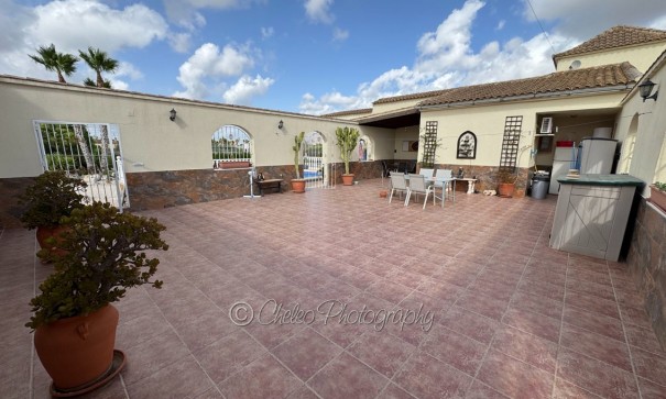 Resale - Freistehende Villa -
Catral - CatralAlicanteValenciaSpain