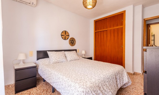 Sale - Apartment Flat -
Torrevieja - Playa de los Naufragos