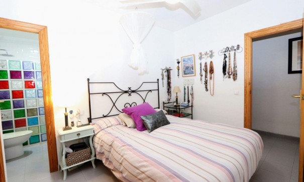 Sale - Apartment Flat -
Torrevieja - Playa Flamenca