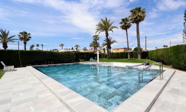 Sale - Apartment Flat -
Torrevieja - Playa Flamenca