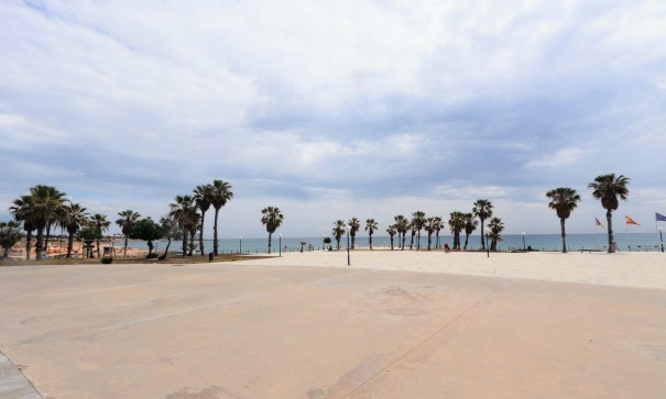 Sale - Apartment Flat -
Torrevieja - Playa Flamenca