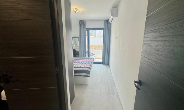 Resale - Wohnung Appartement -
Torrevieja - CLUB NAUTICO TORREVIEJA