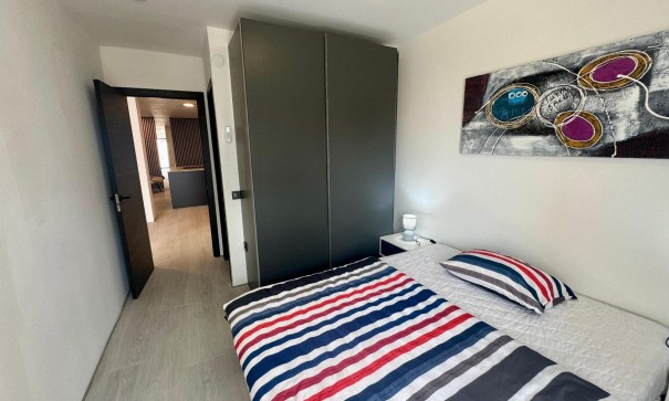 Resale - Wohnung Appartement -
Torrevieja - CLUB NAUTICO TORREVIEJA