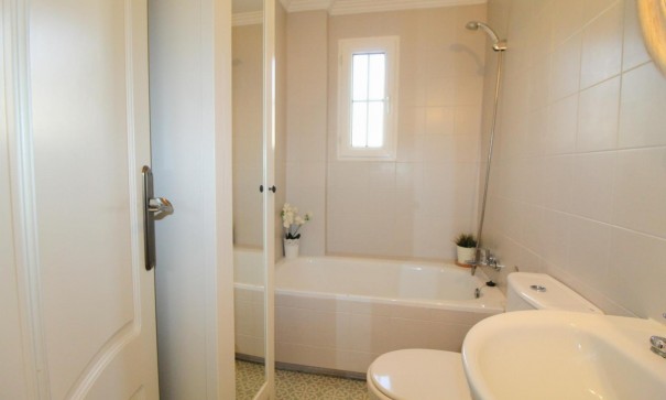 Sale - Apartment Flat -
Torrevieja - La veleta