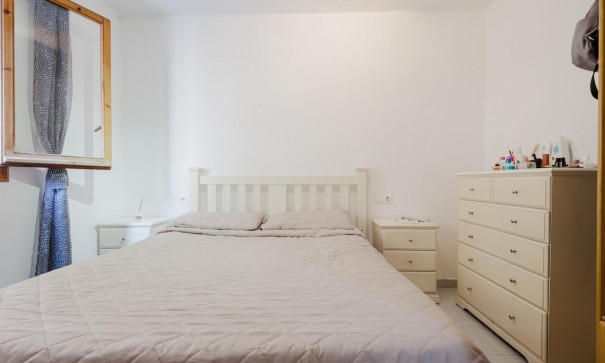 Revente - Appartement -
Torrevieja - Playa de La Acequion