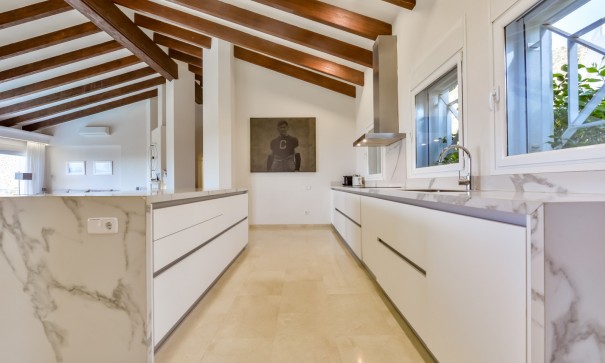 Herverkoop - Vrijstaande Villa -
Altea - Sierra de Altea