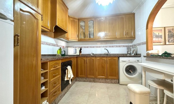 Sale - Apartment Flat -
Torrevieja - Centro