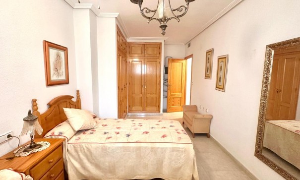 Sale - Apartment Flat -
Torrevieja - Centro