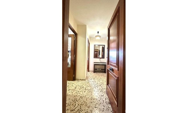 Sale - Apartment Flat -
Torrevieja - Punta prima