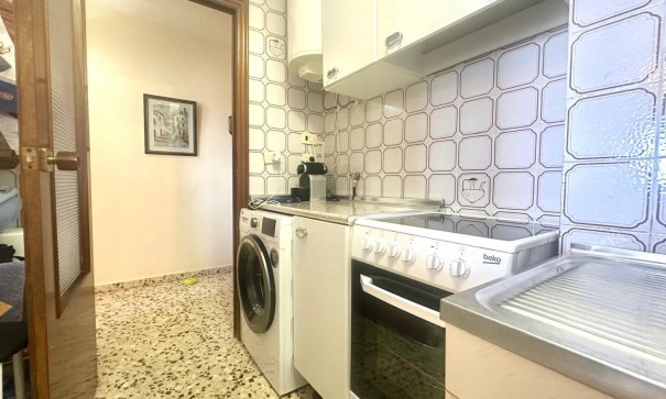 Sale - Apartment Flat -
Torrevieja - Punta prima