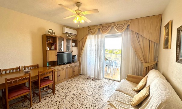 Sale - Apartment Flat -
Torrevieja - Punta prima