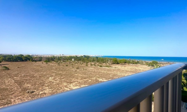 Sale - Apartment Flat -
Torrevieja - Punta prima