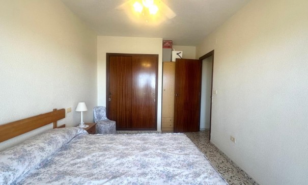 Sale - Apartment Flat -
Torrevieja - Punta prima