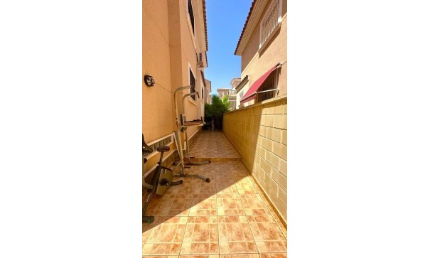 Resale - Stadthaus -
Orihuela - Urbanización Perla del Mar