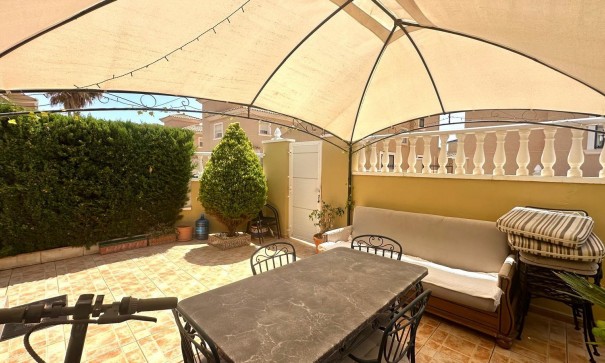 Resale - Stadthaus -
Orihuela - Urbanización Perla del Mar