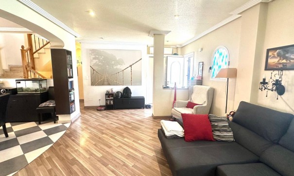 Resale - Stadthaus -
Orihuela - Urbanización Perla del Mar