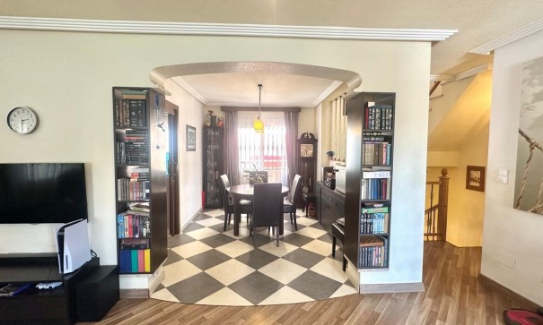 Resale - Stadthaus -
Orihuela - Urbanización Perla del Mar