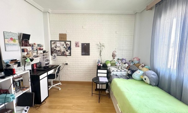 Resale - Stadthaus -
Orihuela - Urbanización Perla del Mar