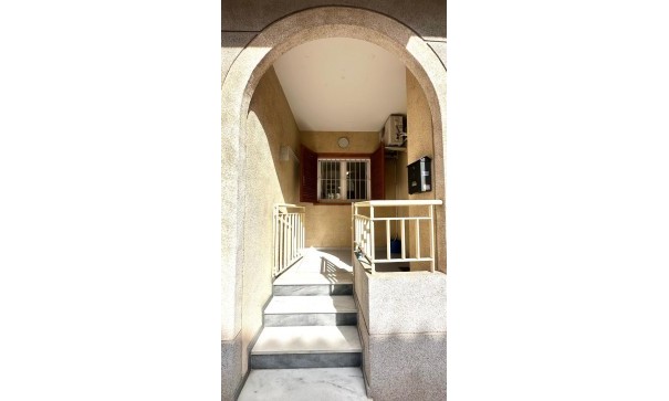 Herverkoop - Apartement Flat -
Torrevieja - Acequion