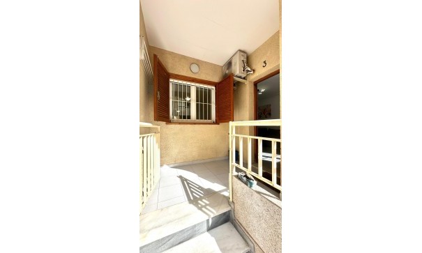 Herverkoop - Apartement Flat -
Torrevieja - Acequion