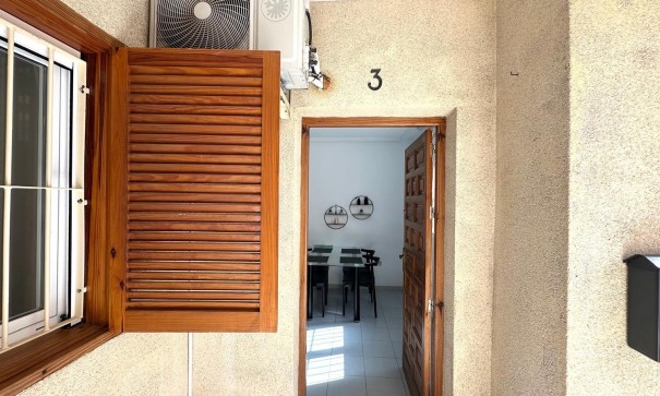 Herverkoop - Apartement Flat -
Torrevieja - Acequion