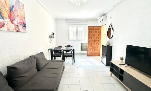 Herverkoop - Apartement Flat -
Torrevieja - Acequion