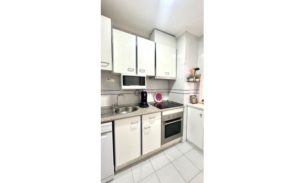 Herverkoop - Apartement Flat -
Torrevieja - Acequion