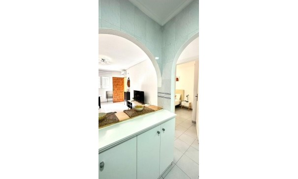 Herverkoop - Apartement Flat -
Torrevieja - Acequion