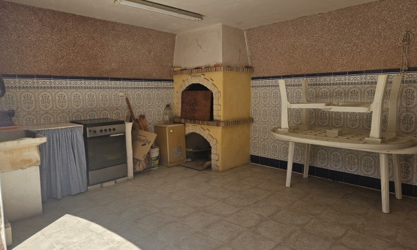 Sale - Town house -
Crevillente