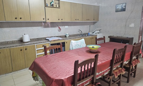 Sale - Town house -
Crevillente