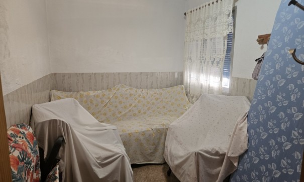 Sale - Town house -
Crevillente