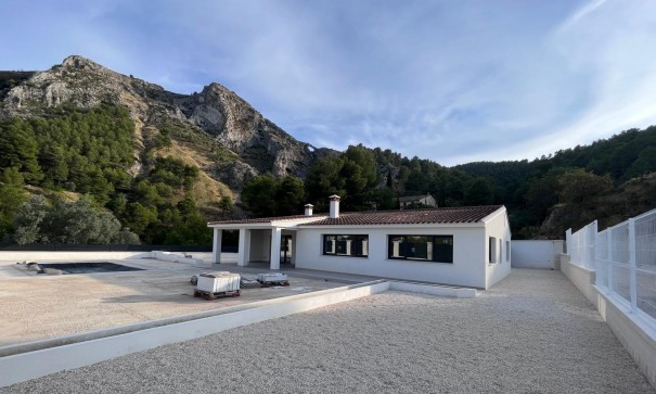New Build - Detached Villa -
Penàguila - El Olivar