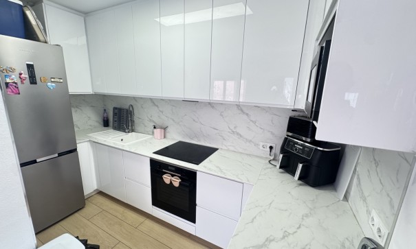 Sale - Detached Villa -
La Florida