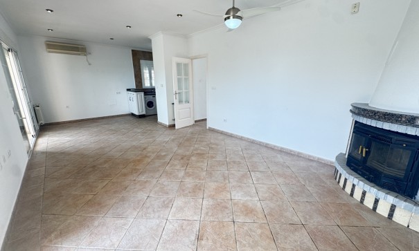 Venta - Chalet Independiente -
San Miguel de Salinas